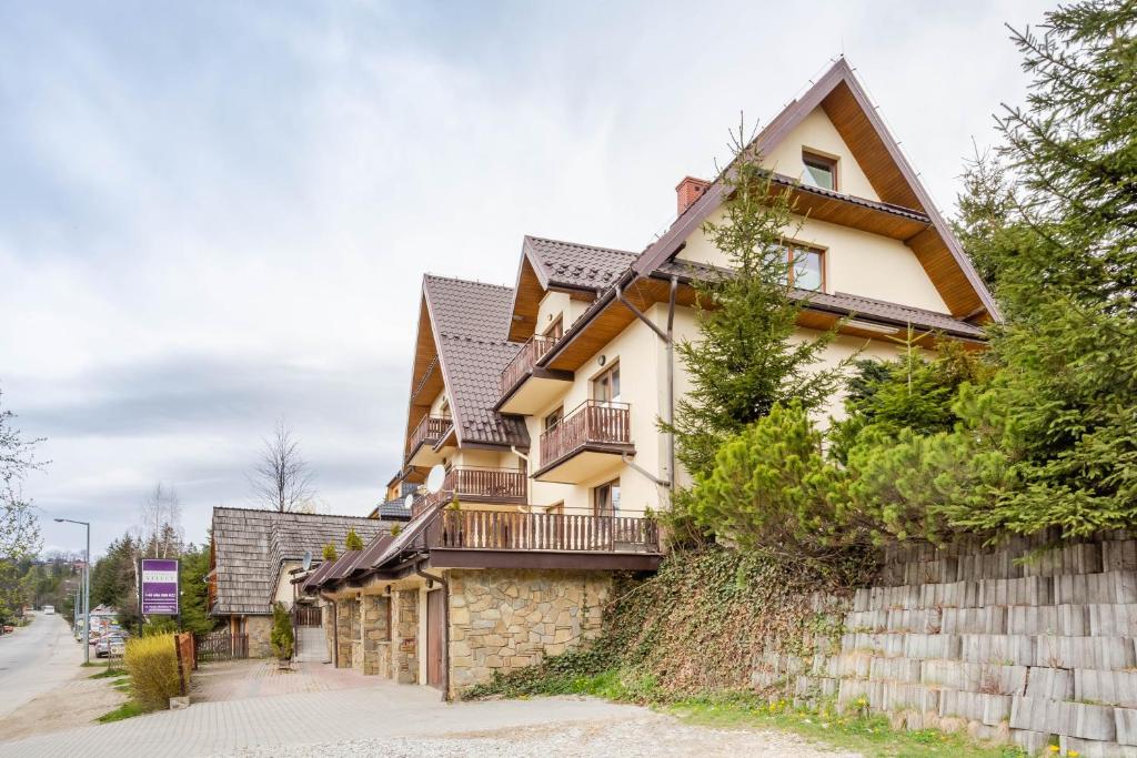 Budova, v ktorej sa apartmán nachádza