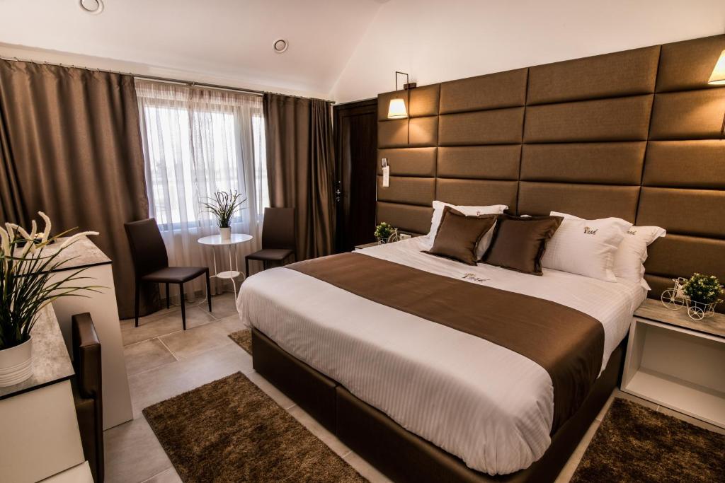 Ask Cozy Rooms - 
