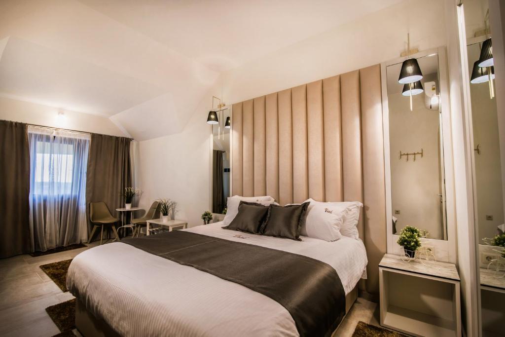 Ask Cozy Rooms - 