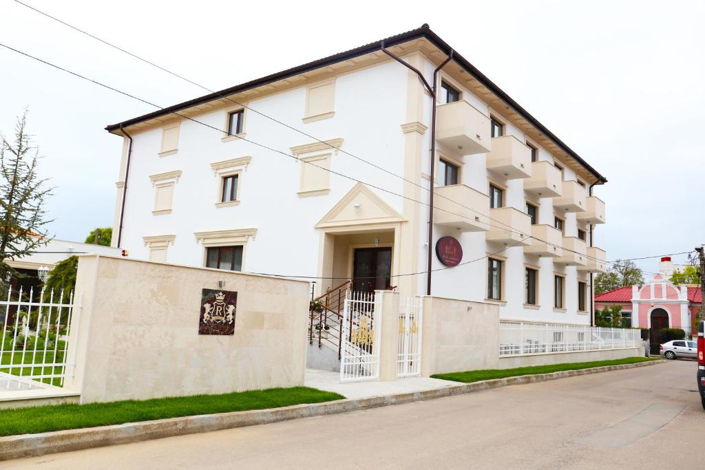 Royal Boutique Mangalia Breeze in Romania