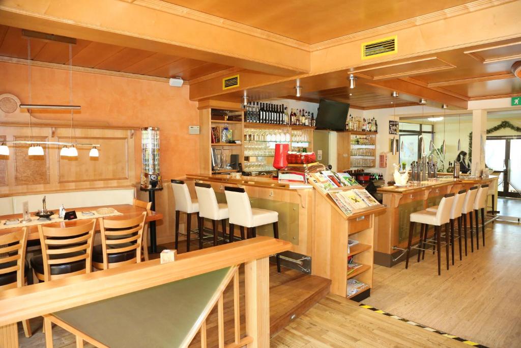 Restoran või mõni muu söögikoht majutusasutuses Business-Hotel Stockinger
