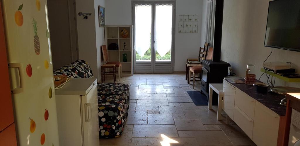 Kuchyň nebo kuchyňský kout v ubytování Villa Eden Vert
