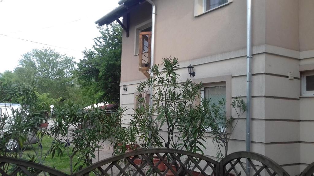 Zahrada ubytování Sorompó Vendégház