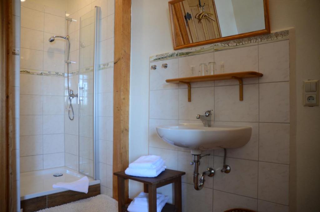 Schloss Herberge Hohenerxleben - Small Double Room