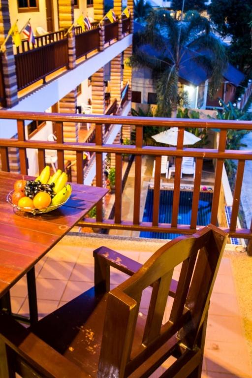 Balkón nebo terasa v ubytování Hathai House