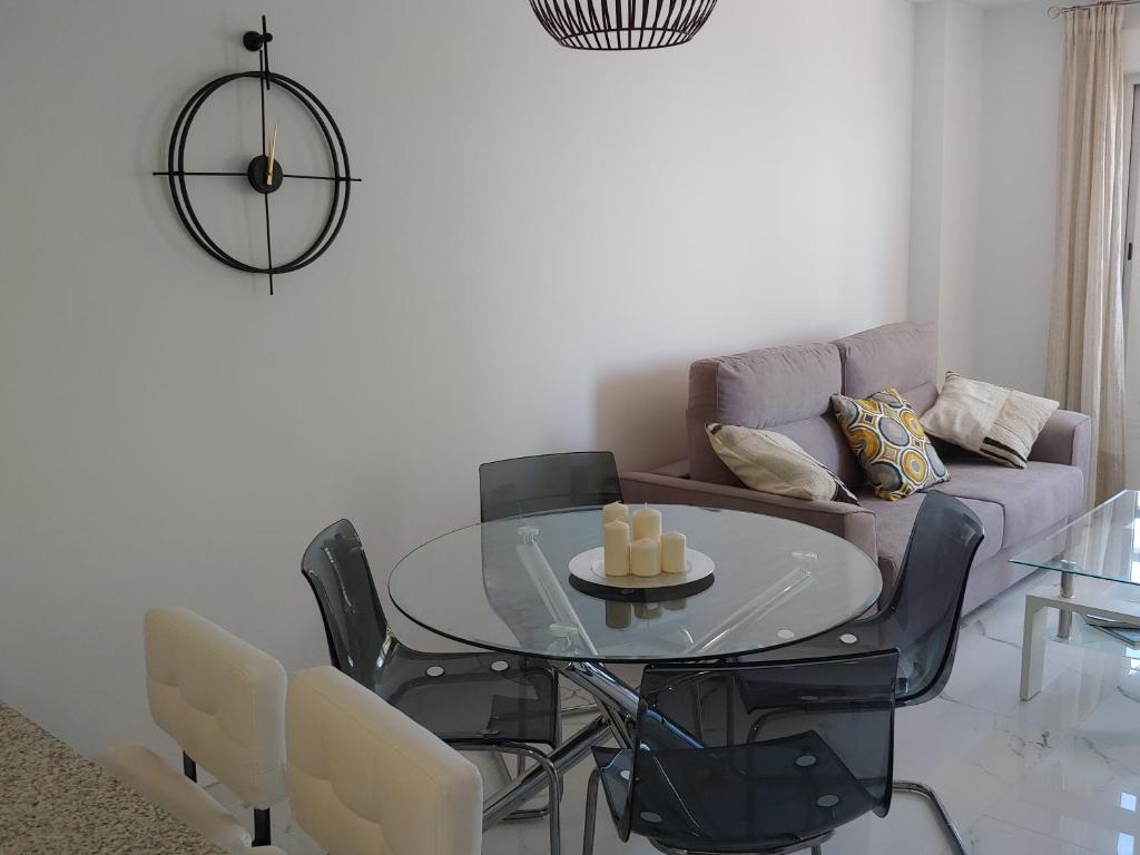 Posezení v ubytování Apartamento 315 en paseo marítimo 96