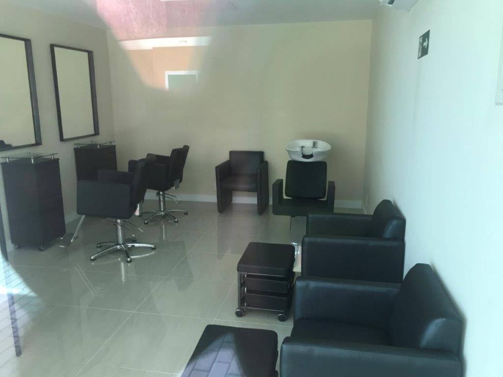  Golden Lake Residence bl3 106