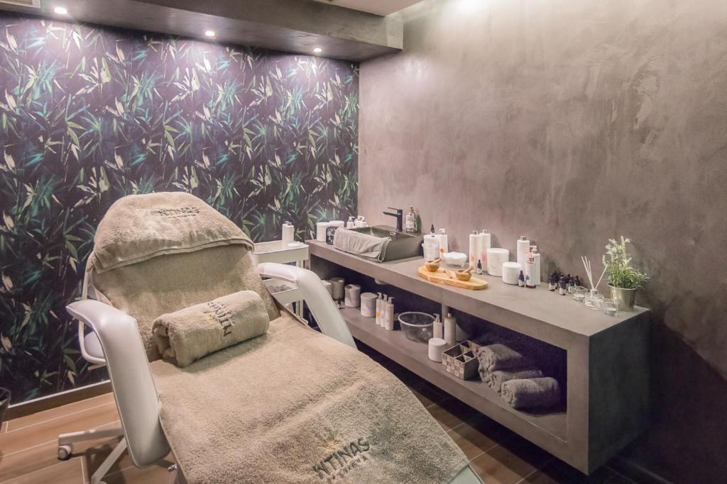 Posezení v ubytování Ntinas Filoxenia Hotel & Spa