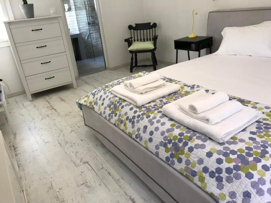 Athens Airport, Seaside house - отзывы и видео