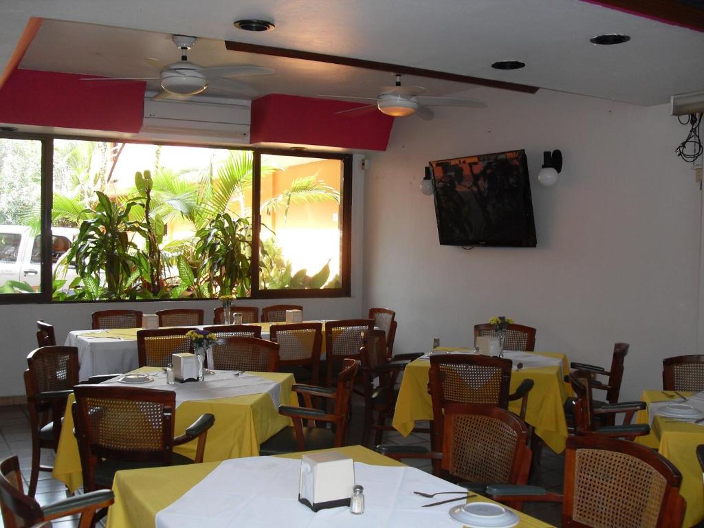 Restaurace v ubytování Hotel Playa Cristal