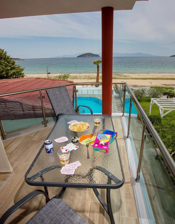 Rent House Karavi - 8