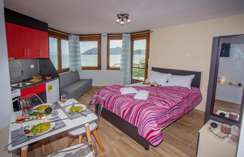 Rent House Karavi - 7