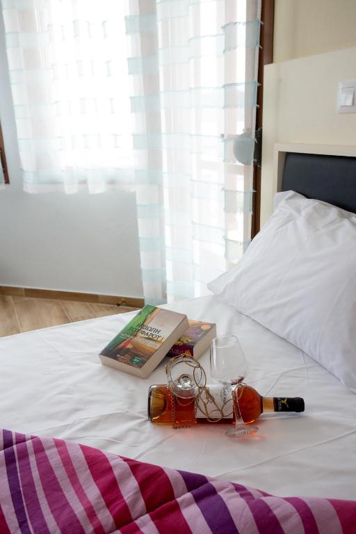 Rent House Karavi - 3