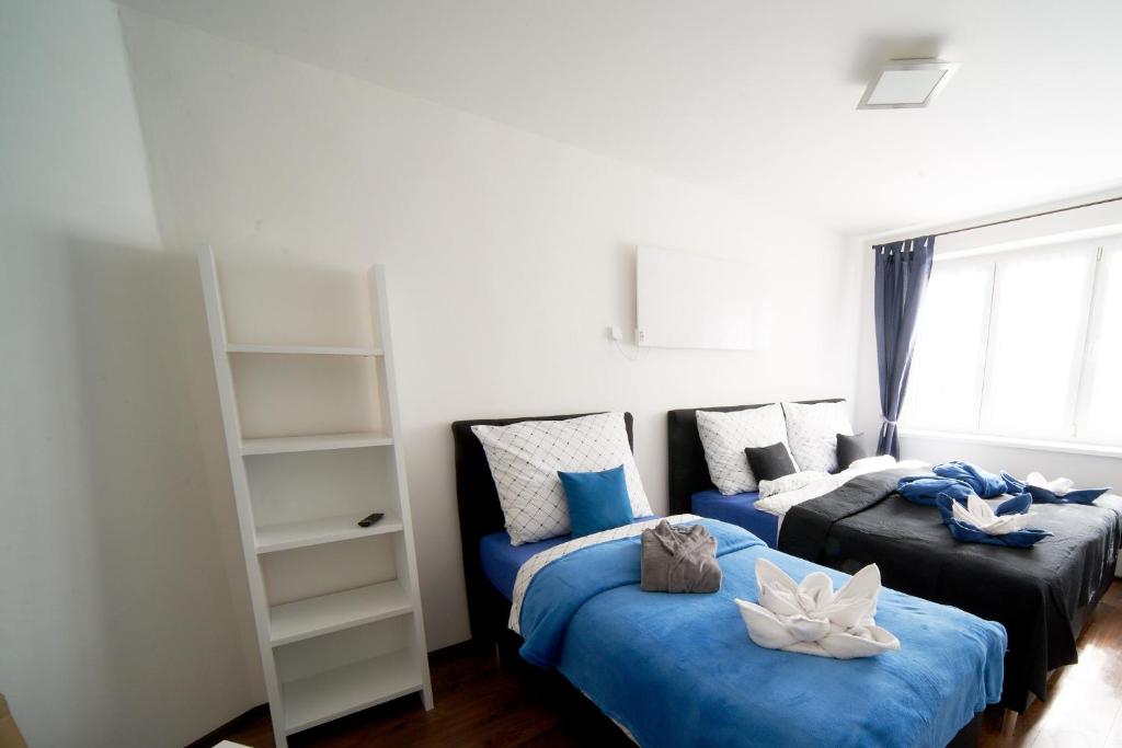 Bluestars Family - One-Bedroom Apartment