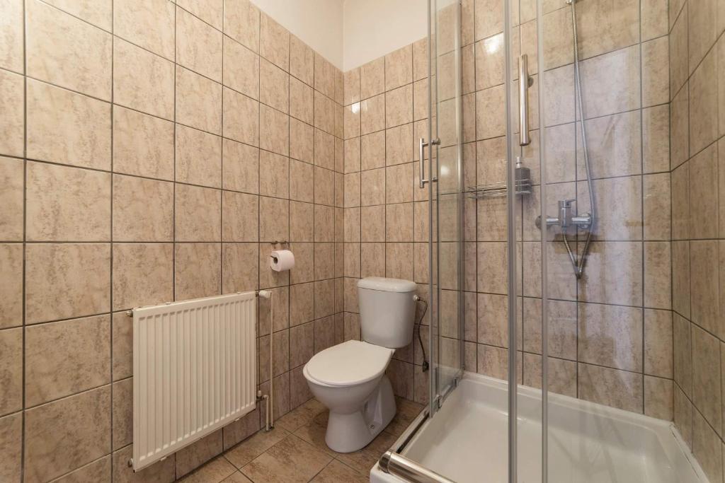 Kúpeľňa v ubytovaní Penzion Homér Slaný
