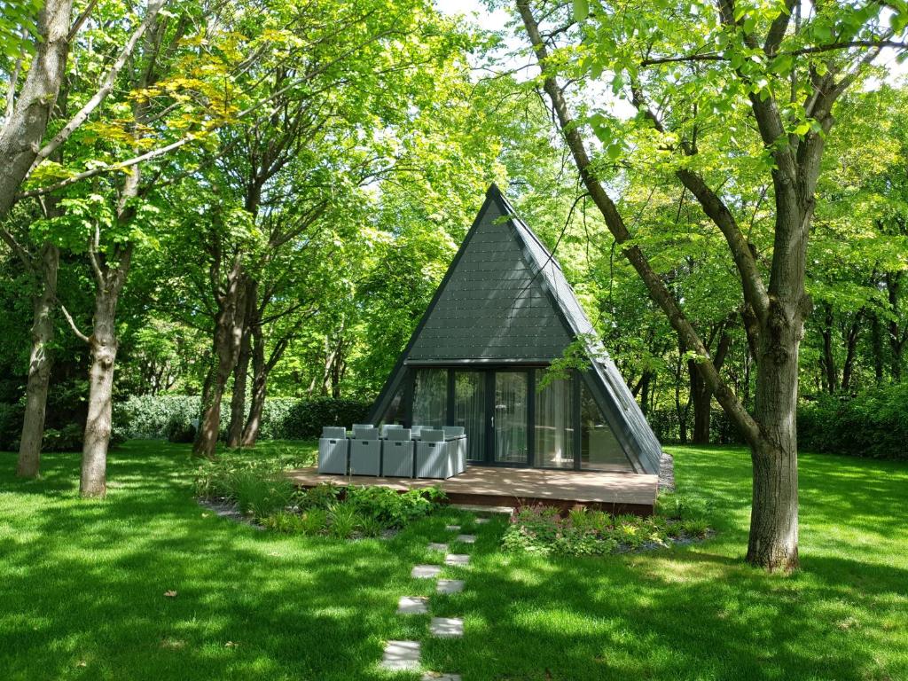 Zen Garden Resort, Zánka - 