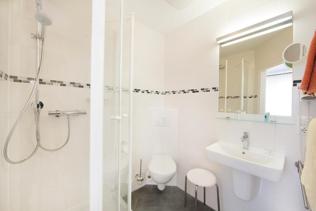 Koupelna v ubytování Ferienhotel Bernstein