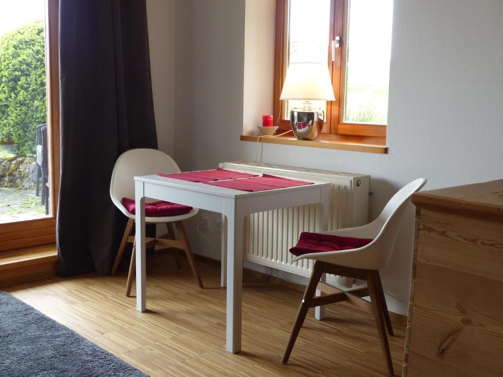 Fotografie z fotogalerie ubytování Truchtling Appartements v destinaci Seeon-Seebruck