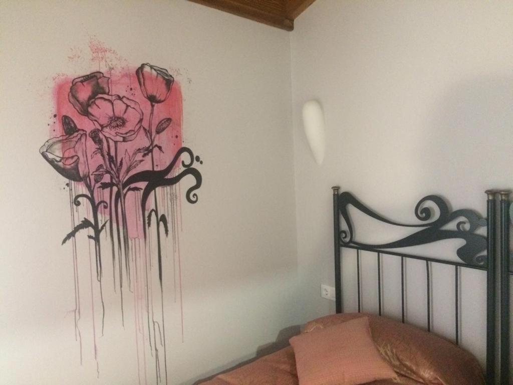 Postel nebo postele na pokoji v ubytování Hostal Rural Villa de Mendavia