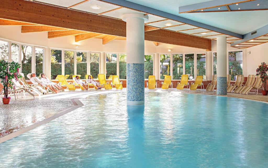Bazén v ubytování Aktiv-Hotel Traube nebo v jeho okolí