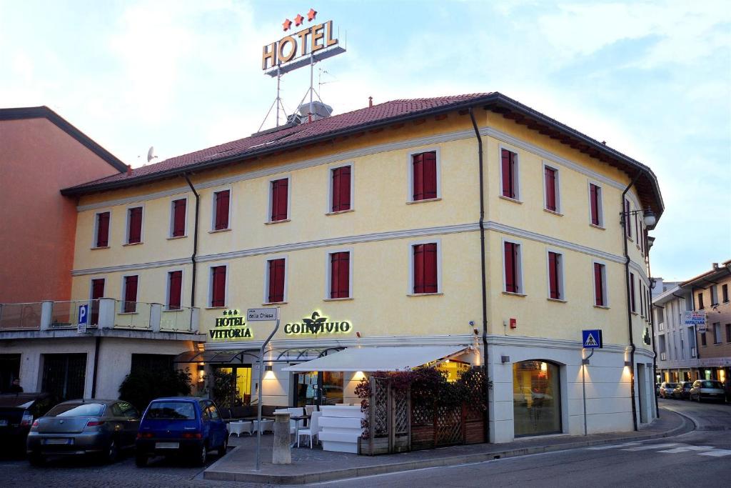 Budova, kde se hotel nachází