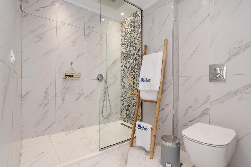 Koupelna v ubytování Mylos Luxury Escape