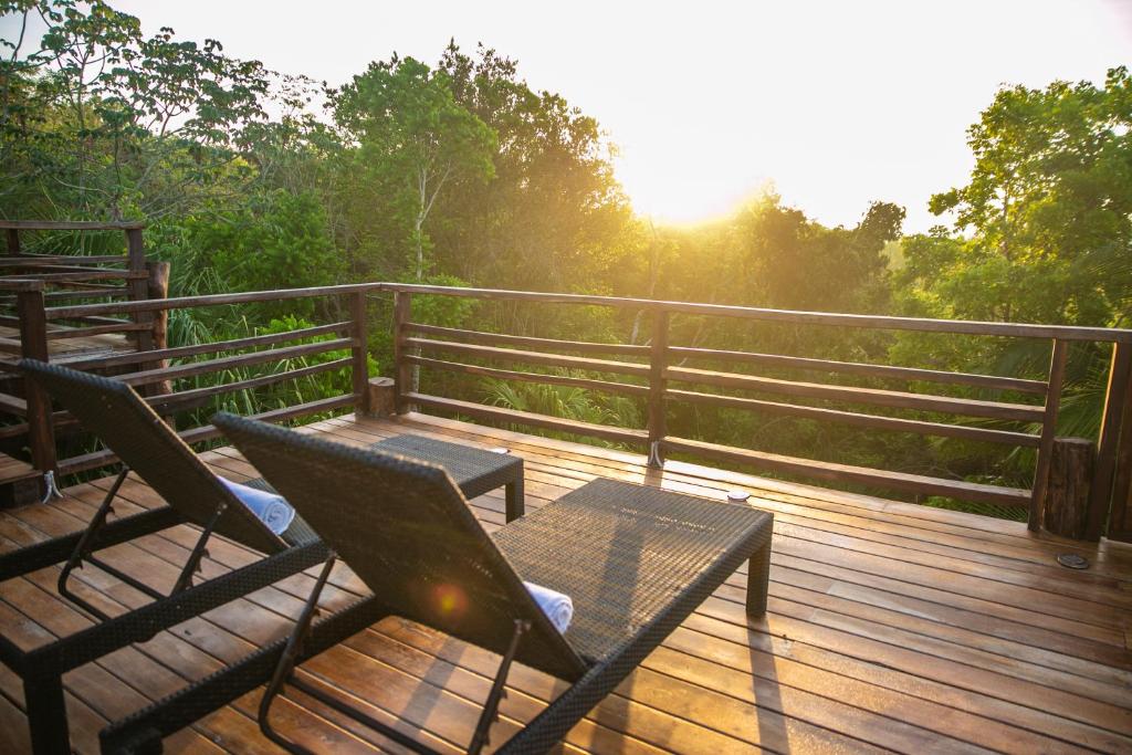 Balkón nebo terasa v ubytování Hotel Buenavista Bacalar Jungle Experience