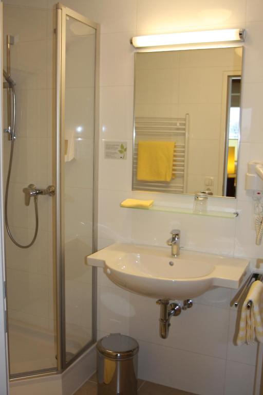 Koupelna v ubytování Hotel Sonnenhof