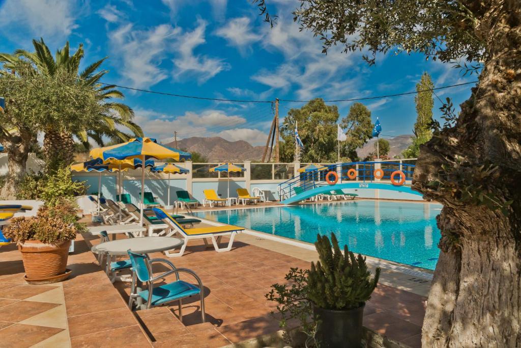 Bazén v ubytování Olympic Hotel nebo v jeho okolí