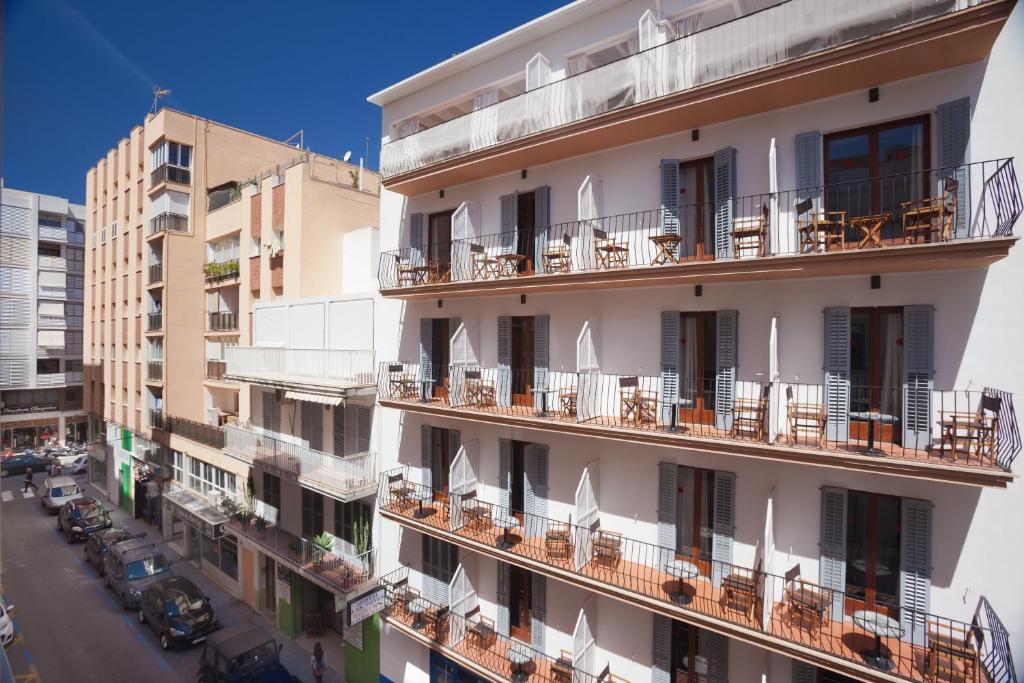 Hostal Las Nieves, Ibiza Town – Updated 2023 Prices