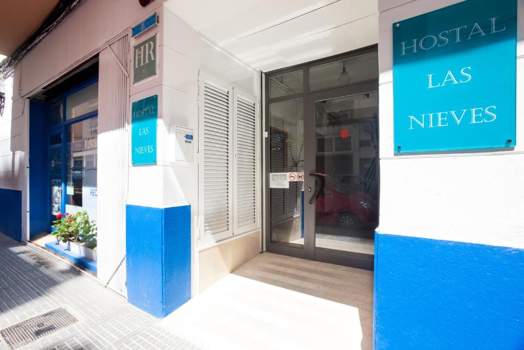 Hostal Las Nieves, Ibiza Town – Updated 2022 Prices