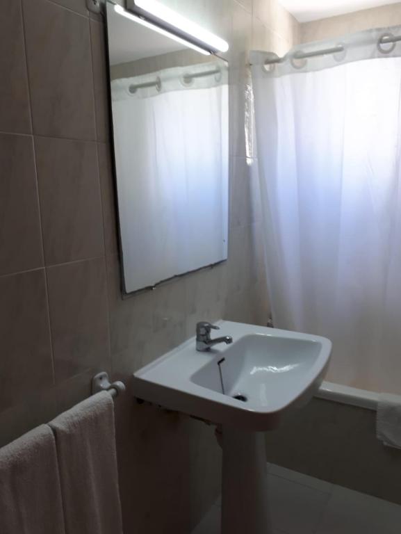 Kúpeľňa v ubytovaní Apartamentos Llevant
