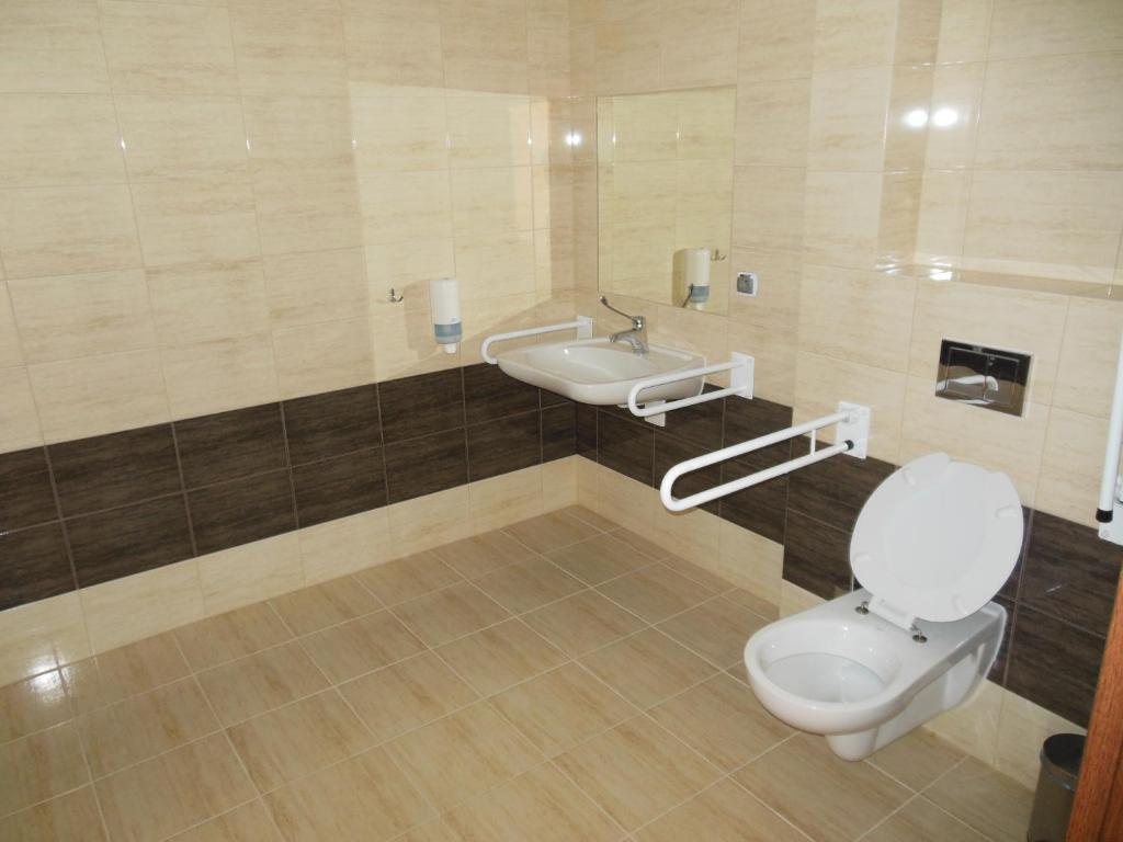 Koupelna v ubytování Hostel Żywiec