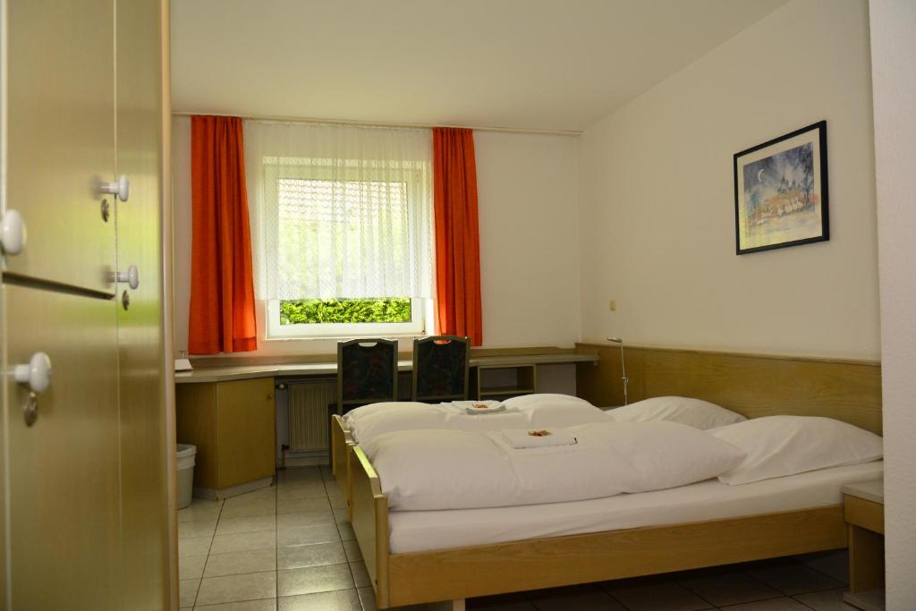 Hotel Wilhelmshöhe - Resim 2