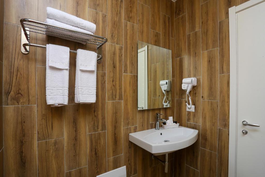 Emerald Boutique Hotel - Image 8