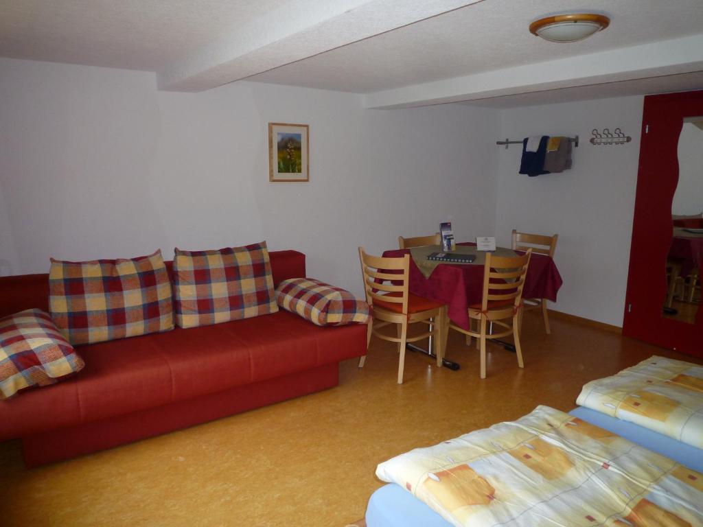 Posezení v ubytování Esthers Guesthouse