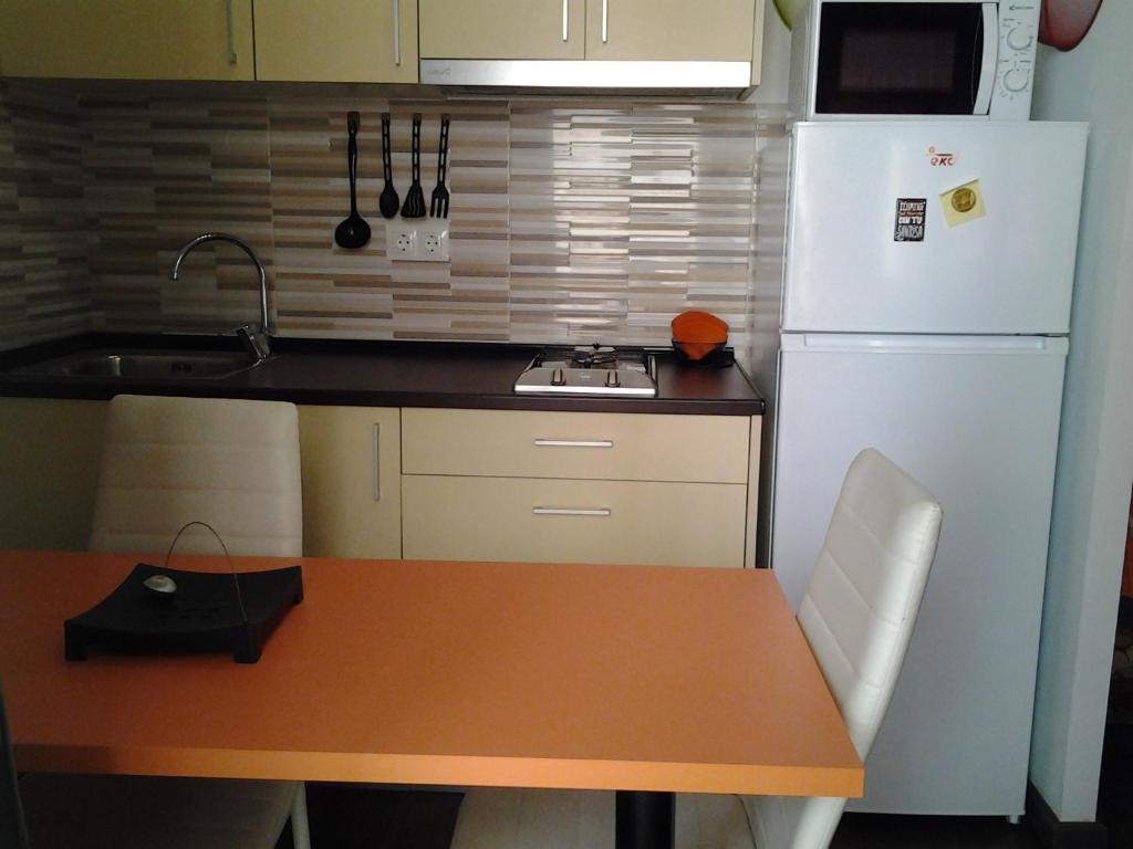 Kuchyň nebo kuchyňský kout v ubytování Apartamento Estudio Linea de Playa