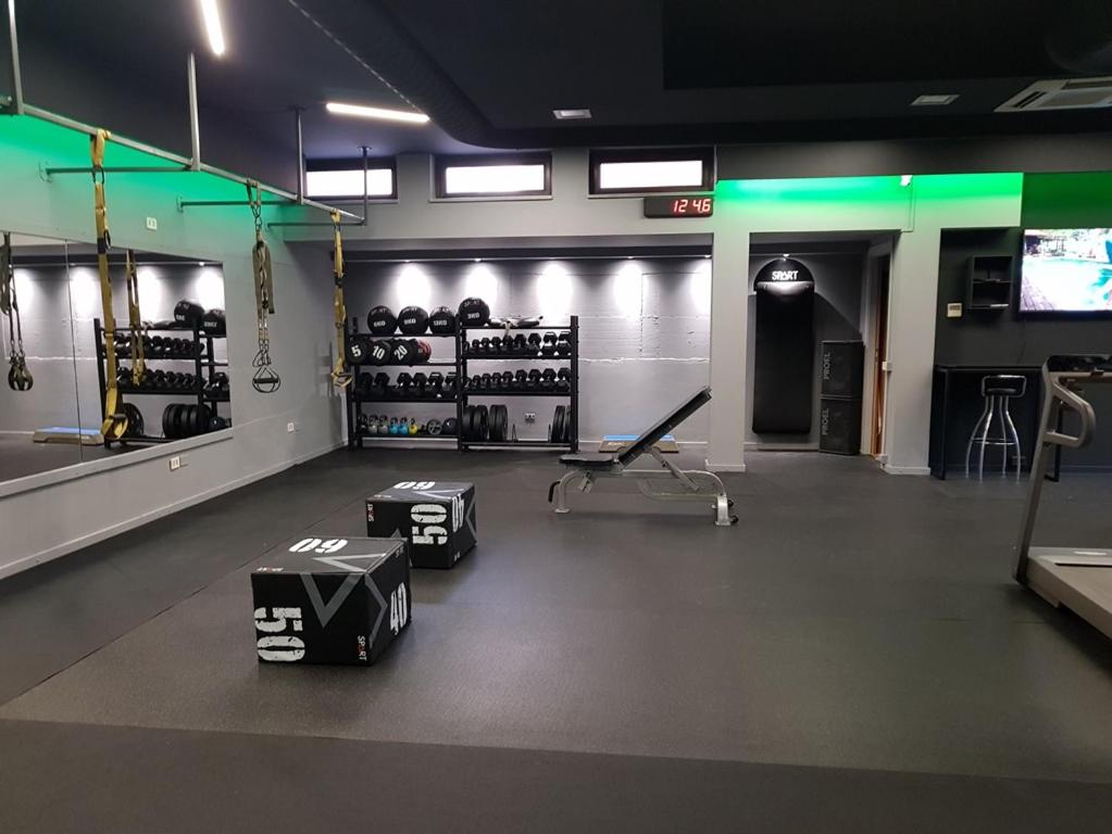 Fitness centrum a/nebo fitness zařízení v ubytování Dido