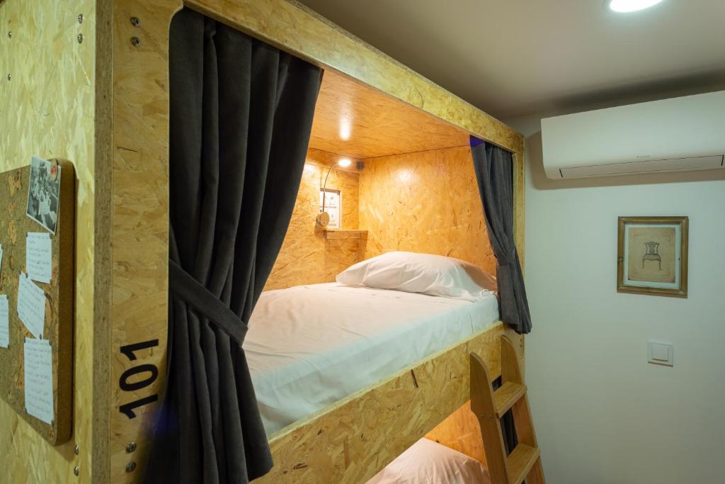 Postel nebo postele na pokoji v ubytování Hostel Bulwark