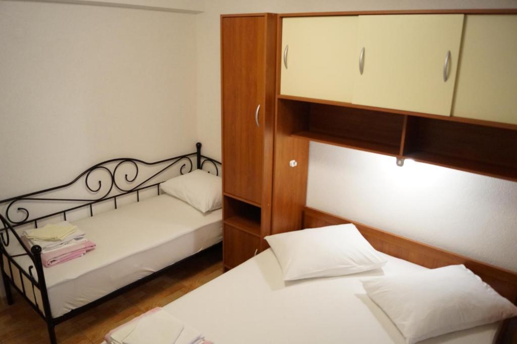 Apartments Mario with private parking - 7