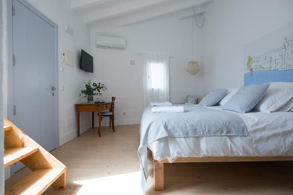Postel nebo postele na pokoji v ubytování HOTEL ANHEL