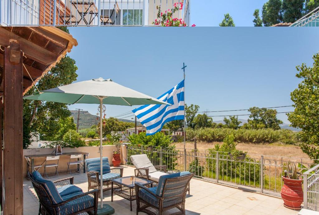 A balcony or terrace at Cretamos Seaside Villas