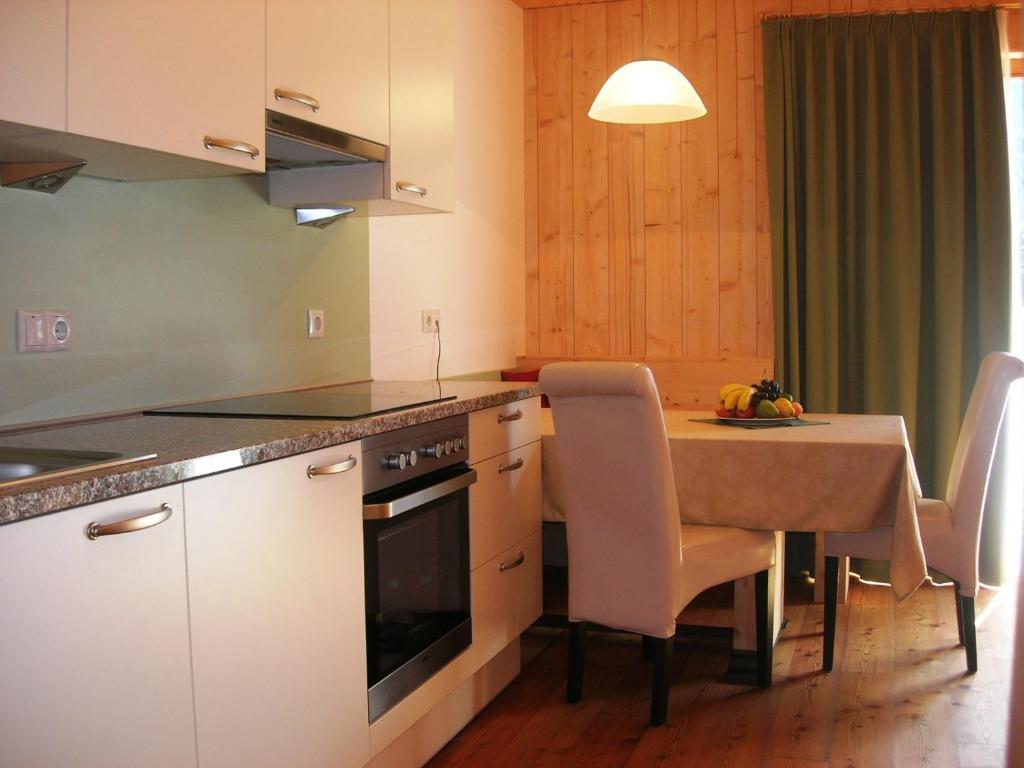 Appartments Helvetia - One-Bedroom Apartment
