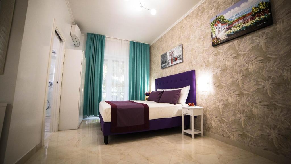 Posteľ alebo postele v izbe v ubytovaní St. Peter Area Luxury Suites