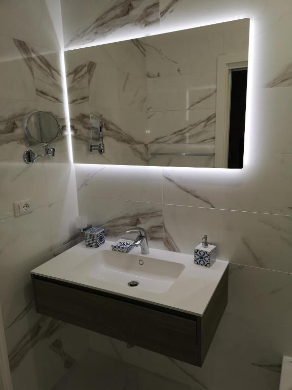 Kúpeľňa v ubytovaní St. Peter Area Luxury Suites