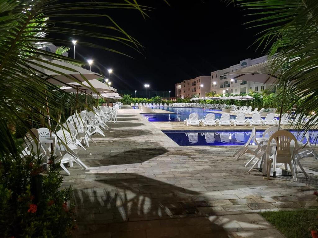  Palm Village Acqua