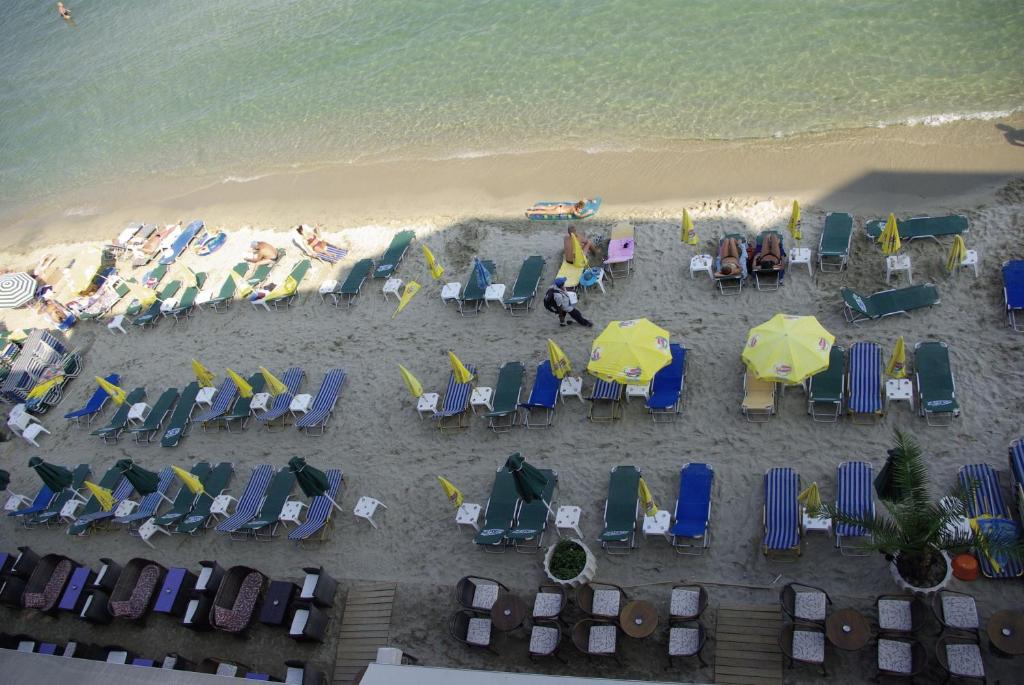 Pláž u hotelu