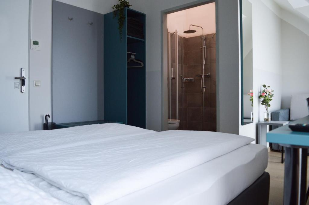 Pension Elisabeth - Rooms & Apartments - 1