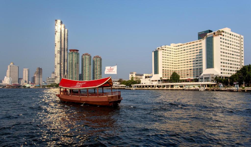 Ramada Plaza by Wyndham Bangkok Menam Riverside - Resim 26