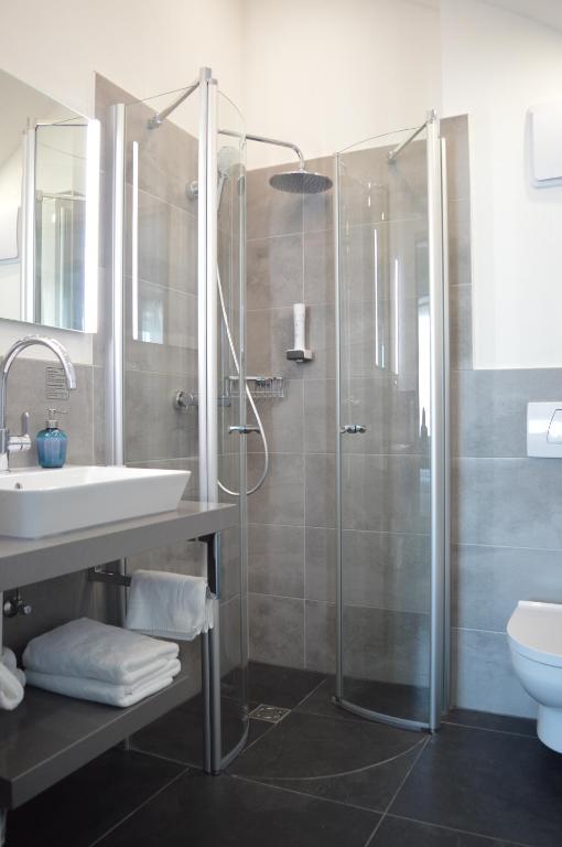 Pension Elisabeth - Rooms & Apartments - 9